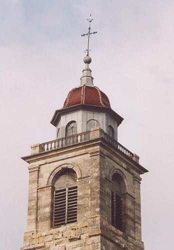 Clocher de Montmirey-le-Château (39) photo R-N. Laurençot