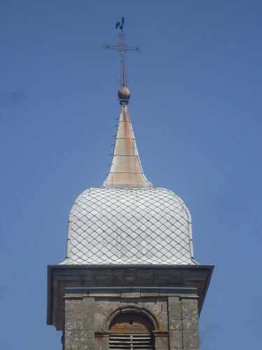 Clocher de Larivière (52) photo E. Ozenne