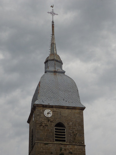 Clocher de Serqueux (52) photo E. Ozenne