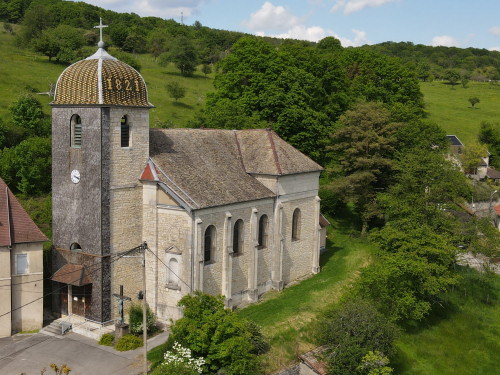 Le clocher de l'église d'Amagney, photo E. Rey