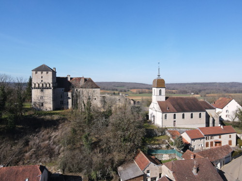 Le clocher de l'église de Vallerois-le-Bois, photo E. Rey
