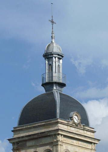 Clocher de l'hôpital Grammont de Luxeuil-les-Bains, photo J. Masset