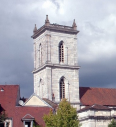 L'église de Baume-les-Dames sans dôme