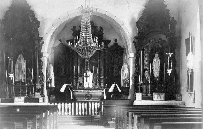 Le choeur de l'église de Blussans vers 1895, collestion O. Pernot