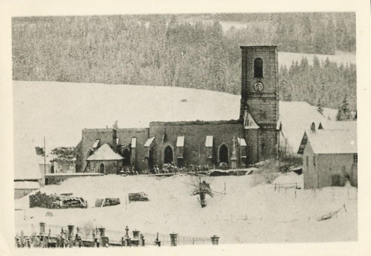 Rochejean après l'incendie de 1961, photo studio Stainacre, Pontarlier