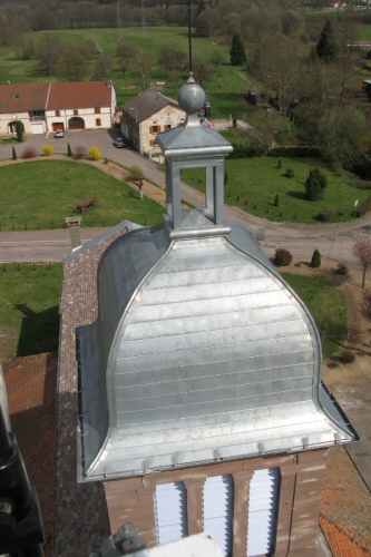 Rénovation du clocher de Froideconche (70) photo F. Py