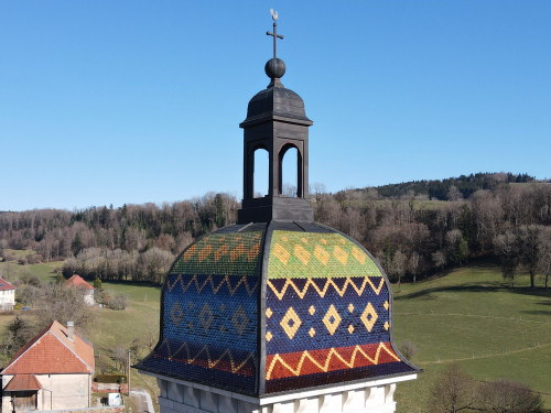 Le clocher de l'église d'Aubonne, photo E. Rey