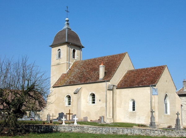 L'église de Bay, photo M. Morlin
