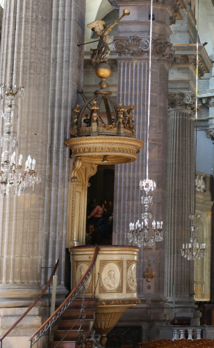 Chaire de l'église Sainte Madeleine à Besançon, photo C. Quillon