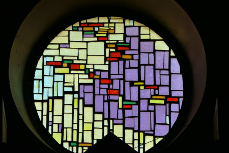 Vitrail de Maurice Lapaire, église de Buix, photo Y. Bessero