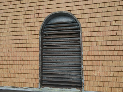 Façade du clocher de l'église de Bulle, photo E. Rey