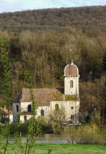 L'église de chalèze, photo M. Taland