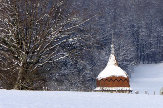 Le clocher de Chamesol, photo Y. Bessero