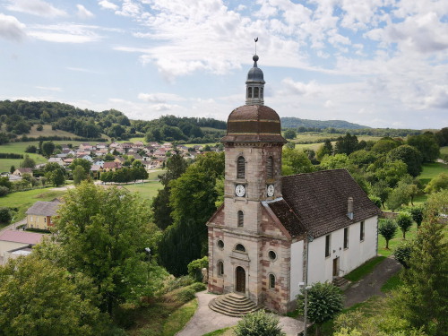 Le temple de Champey, photo E. Rey