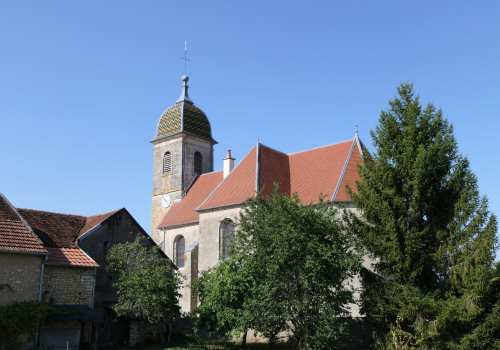 L'église de  Charentenay, photo Y. Bessero