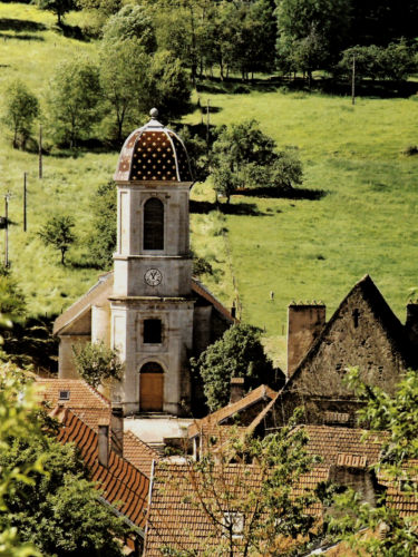 L'église de Chariez, photo J. Menneret