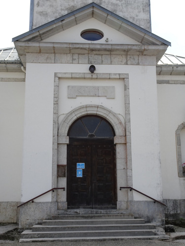 Portail de l'église de Château-des-Prés, photo O.Pernot