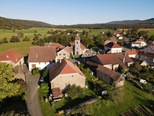Le village de Chaux-lès-Clerval, photo E. Rey