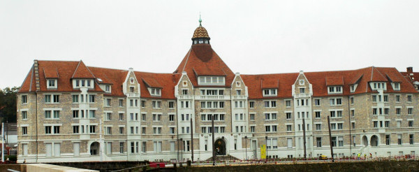  La cité universitaire Canot à Besançon, photo J. Masset