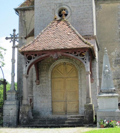 Porche de l'église de Cubry, photo J. Masset