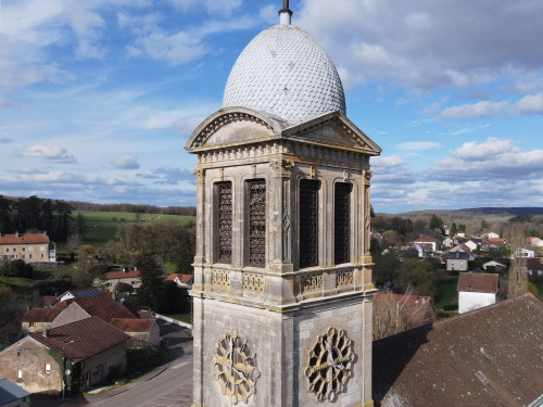 Le clocher de Dampierre-sur-Linotte, photo E. Rey