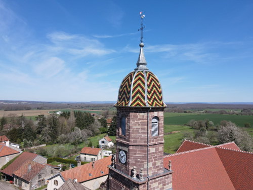 Le clocher d'Equevilley, photo E. Rey