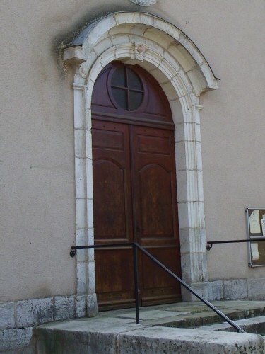 Porche de l'église de Fontenois-lès-Montbozon, photo D. Bion
