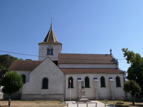 L'église de Fresne-Saint-Mamès, photo Y. Bessero
