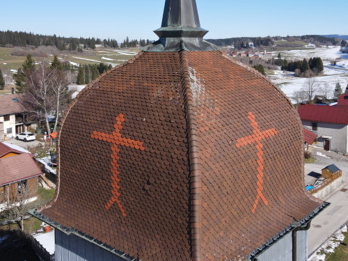 L'église de Gellin, photo E. Rey