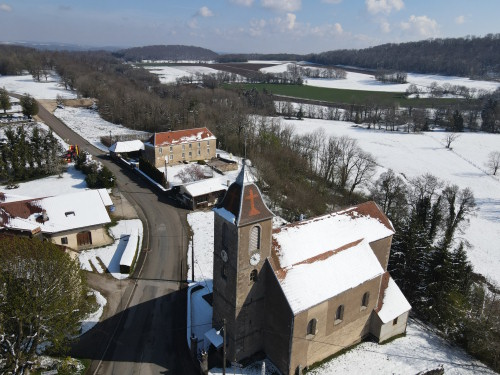 L'église de Glainans, photo E. Rey