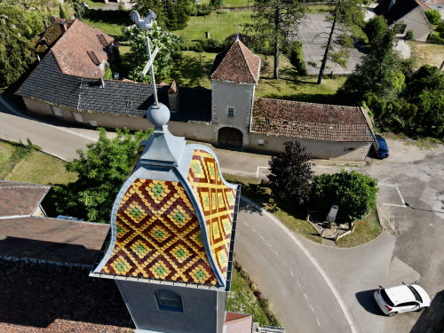 Le clocher de l'église de Grosbois, photo E. Rey