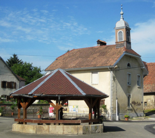 L'ancienne Mairie de Hyémondans, photo J. Masset