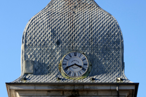 Détail de la couverture du clocher de l'église de La Chaux de Gilley, photo Y. Bessero