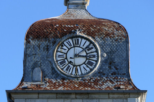 Le clocher de l'église des Combes, photo Y. Bessero