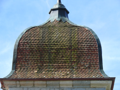 Le clocher des Grangettes, photo Y. Bessero