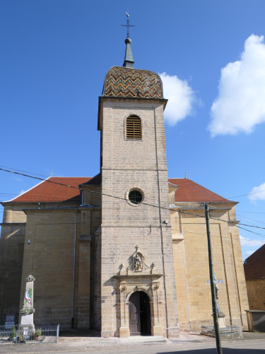 Eglise de Montigny-lès-Cherlieu, photo Y. Bessero