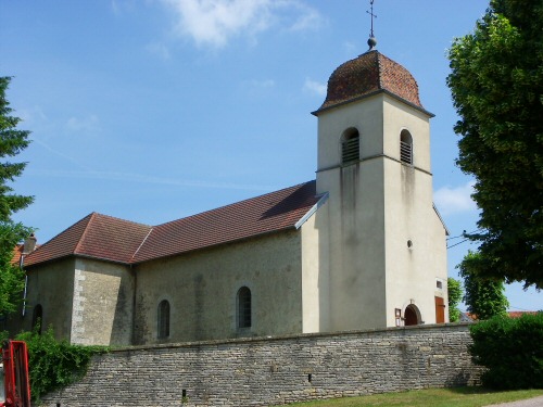 Eglise de Neuvelle-lès-Champlitte, photo D. Bion L'église de Neuvelle-lès-Champlitte, photo D. Bion