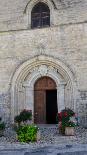 Portail de l'église d'Orgelet, photo O.Pernot