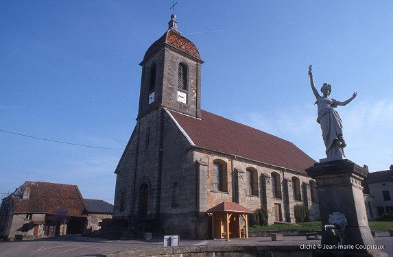 L'église d'Ormoy, photo J.M. Coupriaux