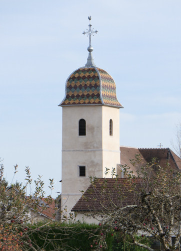 Eglise de Quenoche, photo Y. Bessero