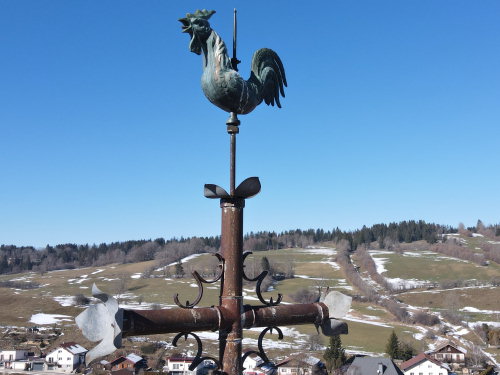 Le coq de l'église de Rochejean, photo E. Rey