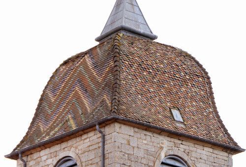 Détail du motif de tuiles du clocher de l'église de Rupt-sur-Saône, photo Y. Bessero