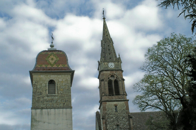 L'ancien et le nouveau temple de Seloncourt, photo J. Masset