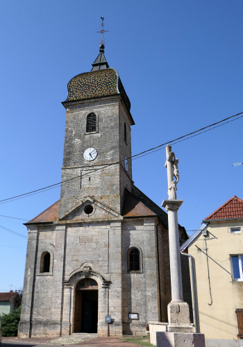 L'église de Soing, photo Y. Bessero