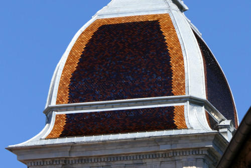 Clocher restauré de la Cathédrale Saint-Jean, photo Y. Bessero