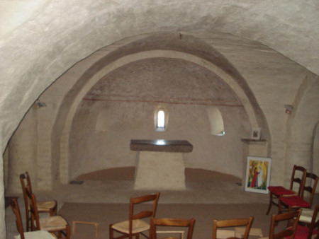 Crypte de l'église de Saint-Lothain, photo O. Pernot