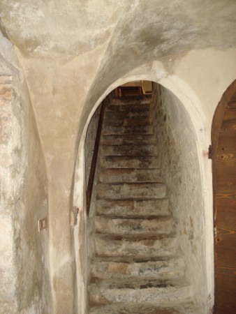 Crypte de l'église de Saint-Lothain, photo O. Pernot