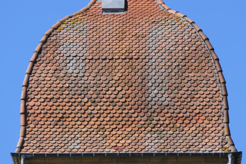 Clocher de l'église de varogne, photo Y. Bessero