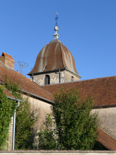 Couverture de tuiles de l'église de Vauconcourt-Nervezain, photo Y. Bessero