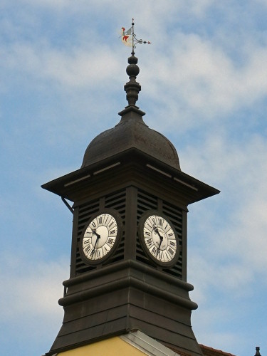 Clocher de la mairie de Cize (39) photo O. Pernot